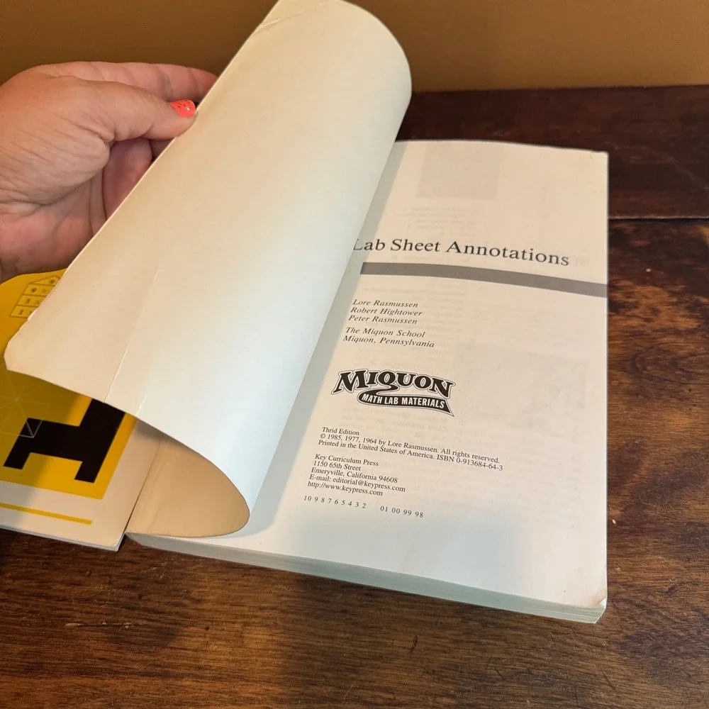 Miquon Math Lab Materials: The Yellow Book & Annotations‎ for Teacher